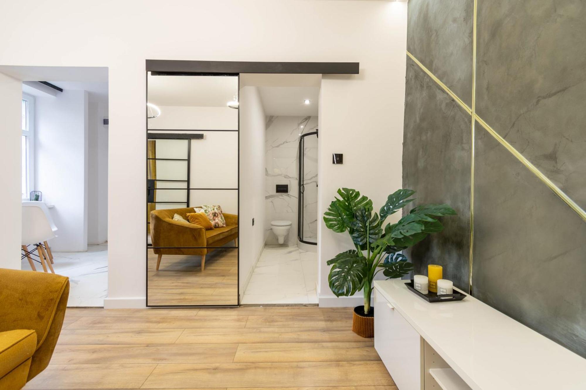 Апартаменты Klimatyczny Apartament Wroclawska Бытом Экстерьер фото