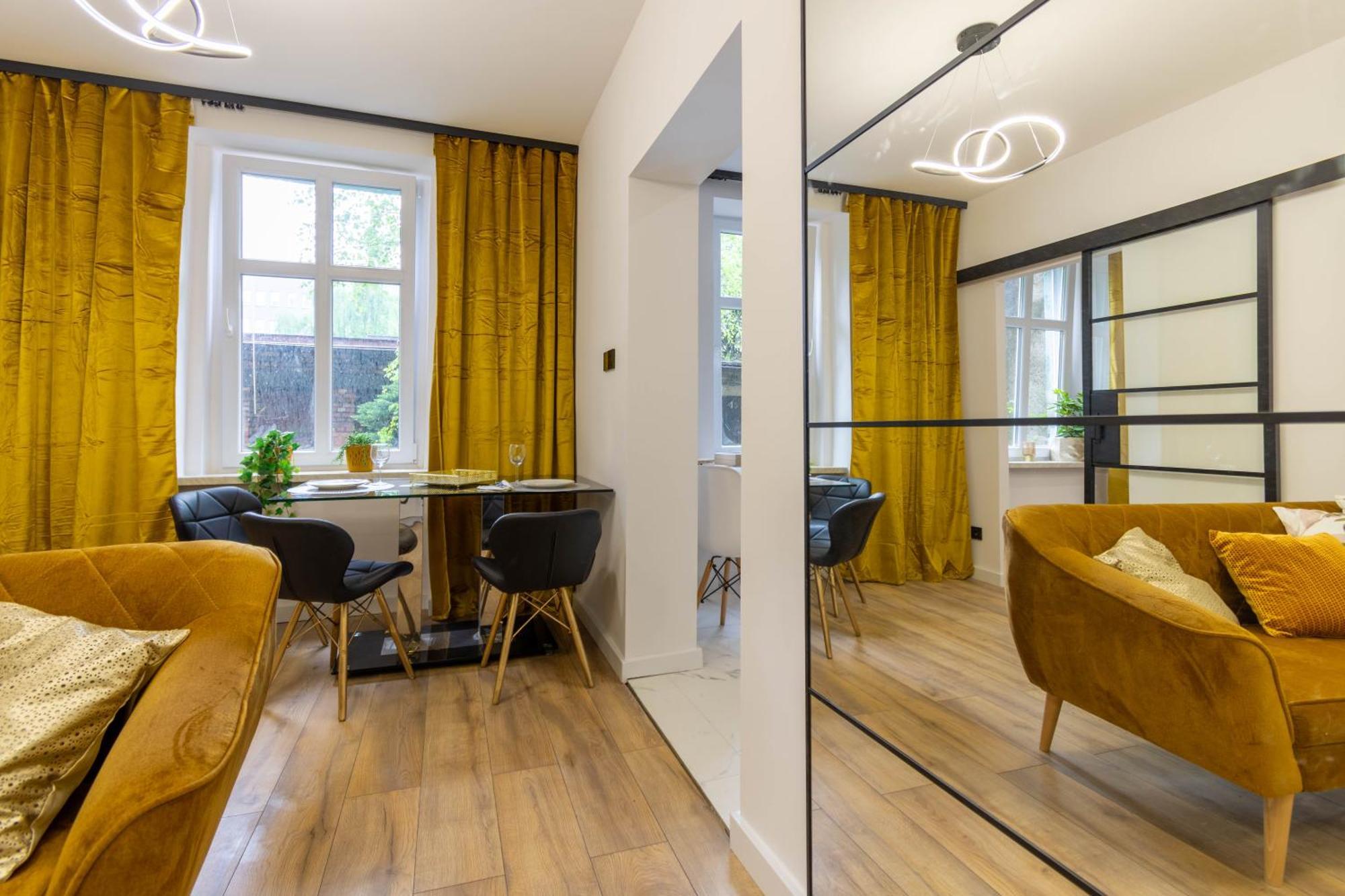 Апартаменты Klimatyczny Apartament Wroclawska Бытом Экстерьер фото